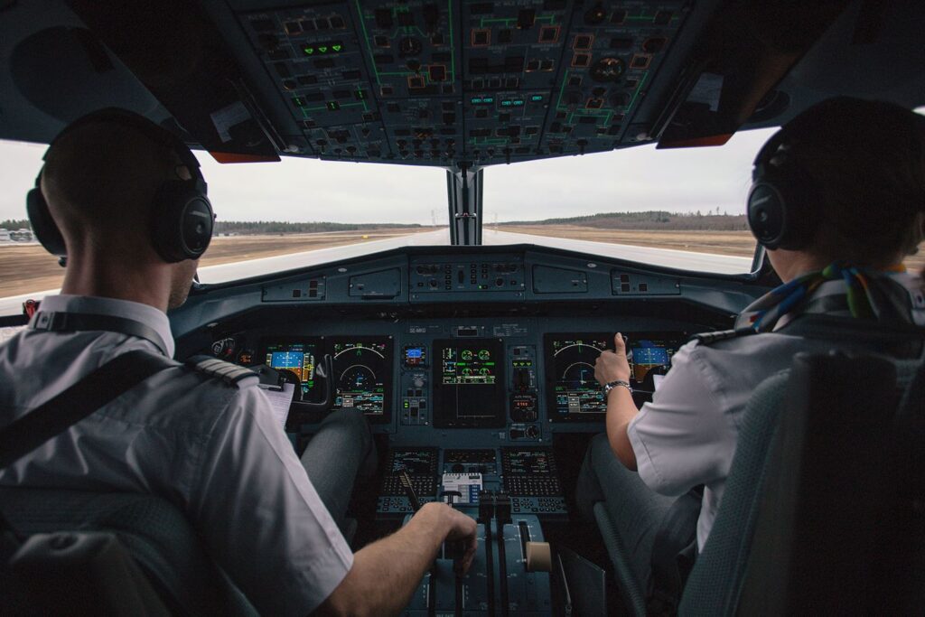 How Long Does It Take To Become A Commercial Airline Pilot In USA?