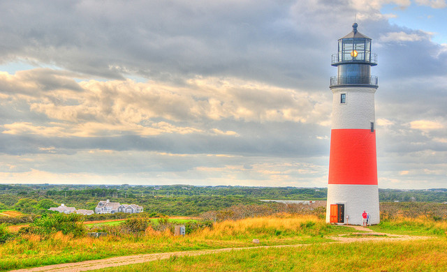 jetBlue: Los Angeles - Nantucket, Massachusetts (and vice versa) $223 (Basic Economy) / $303 (Regular Economy). Roundtrip, including all Taxes